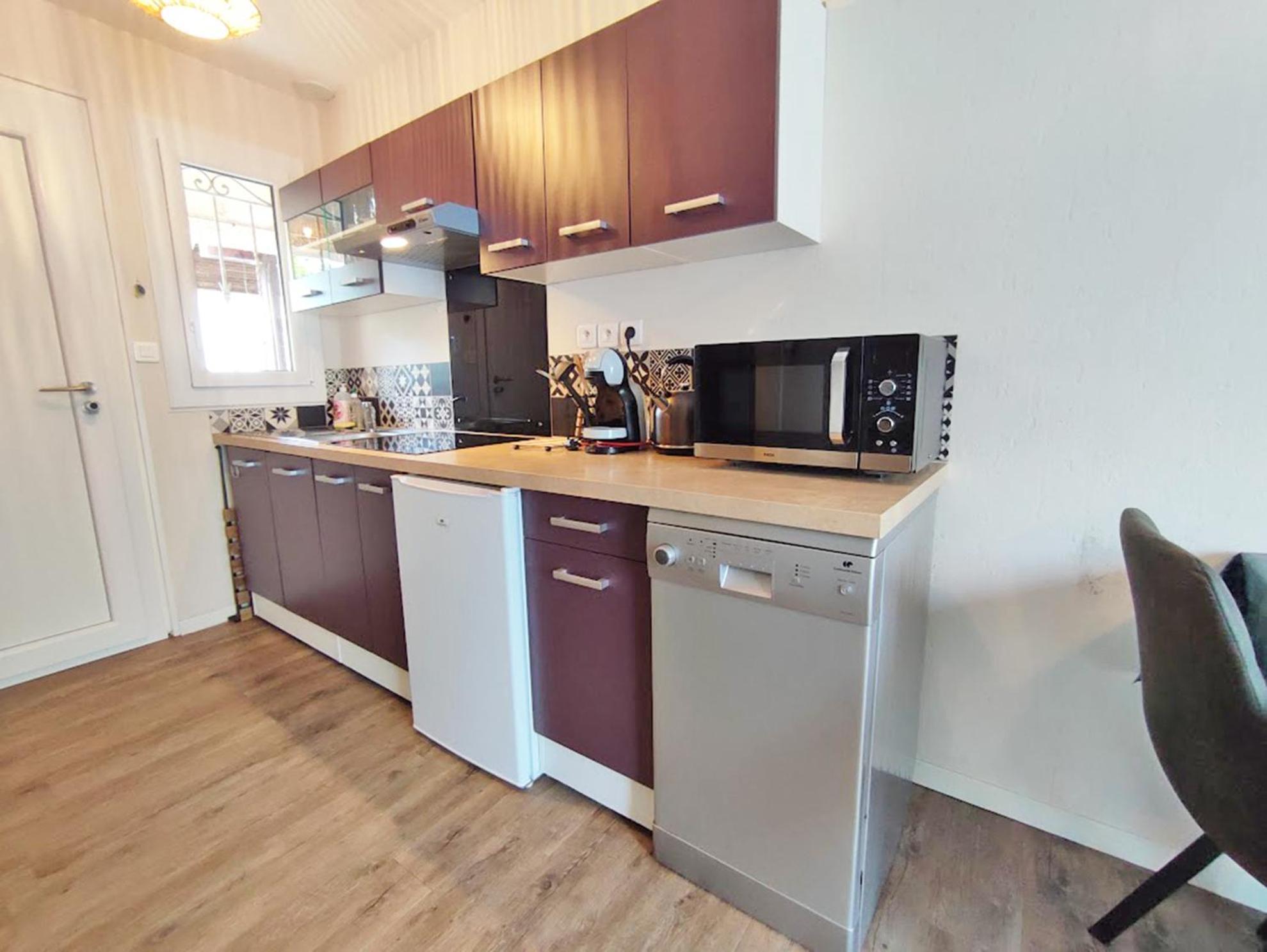 L'Escampette, Duplex T3, Centre Luchon, Wifi, Casier A Skis, 4 Personnes Bagnères-de-Luchon Eksteriør billede